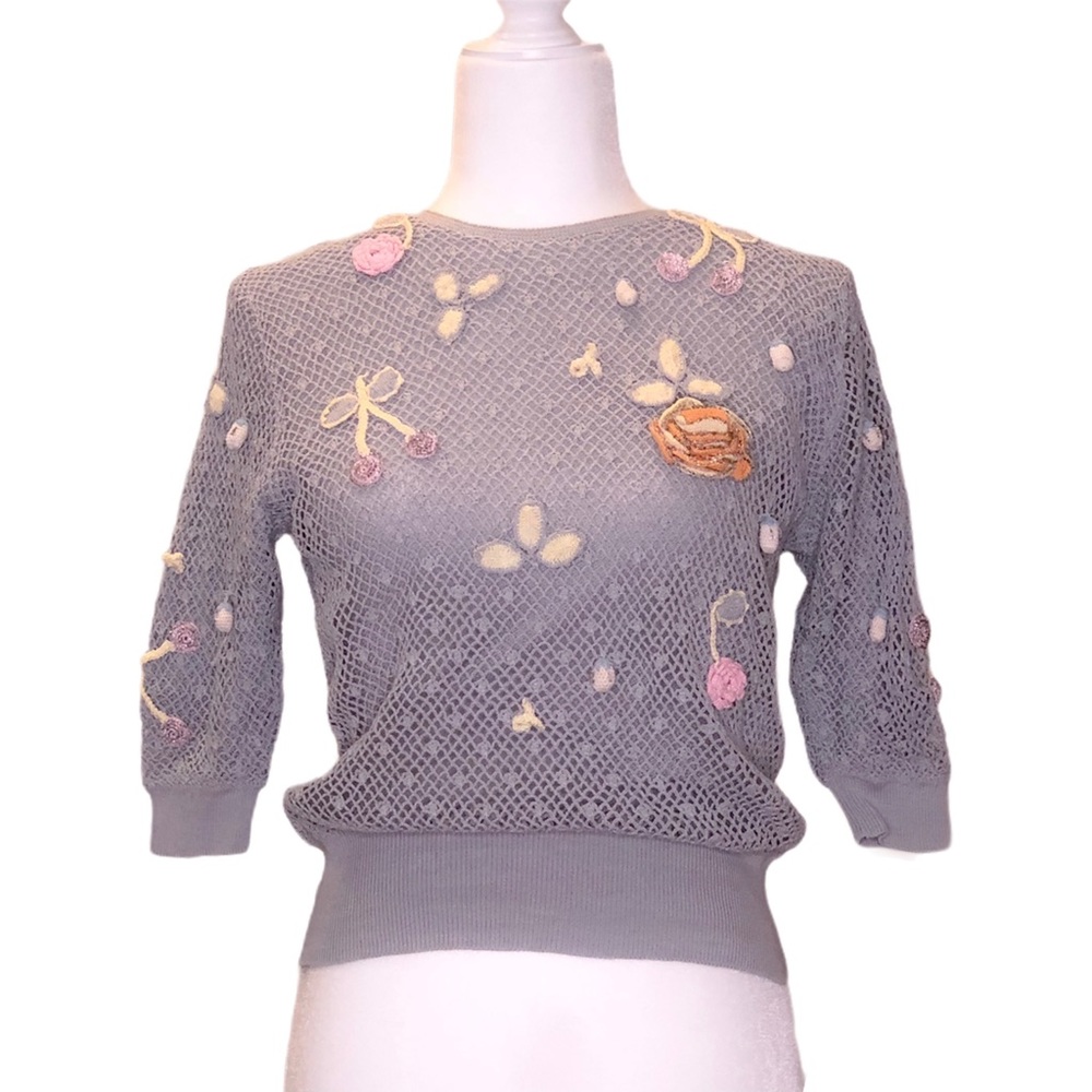 Vintage Sweater with cherries detail